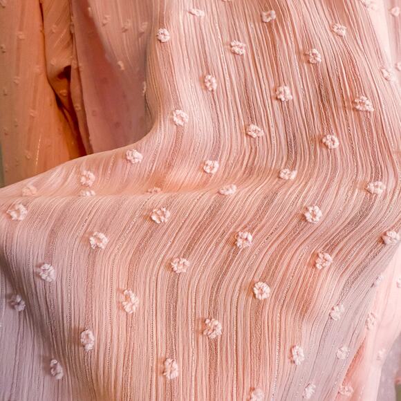 Torrid Pink Chiffon Textured Swiss Dot Semi-Sheer Bow Blouse Size 6X (30) - Picture 10 of 16